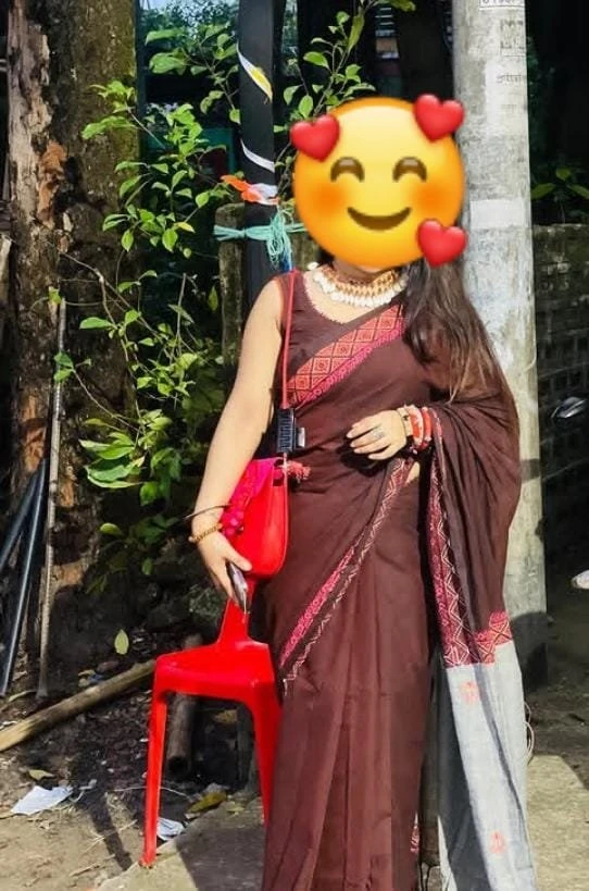 Sukoon – Indian adult performer in New Delhi — 18 / 20