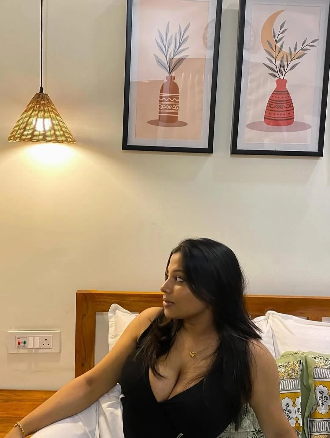 I Can Satisfied You – Indian escort in Hyderabad — 2 / 4