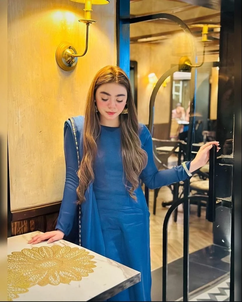 Haniya || Karachi Call Girl – Pakistani escort in Karāchi, Escort, Karāchi