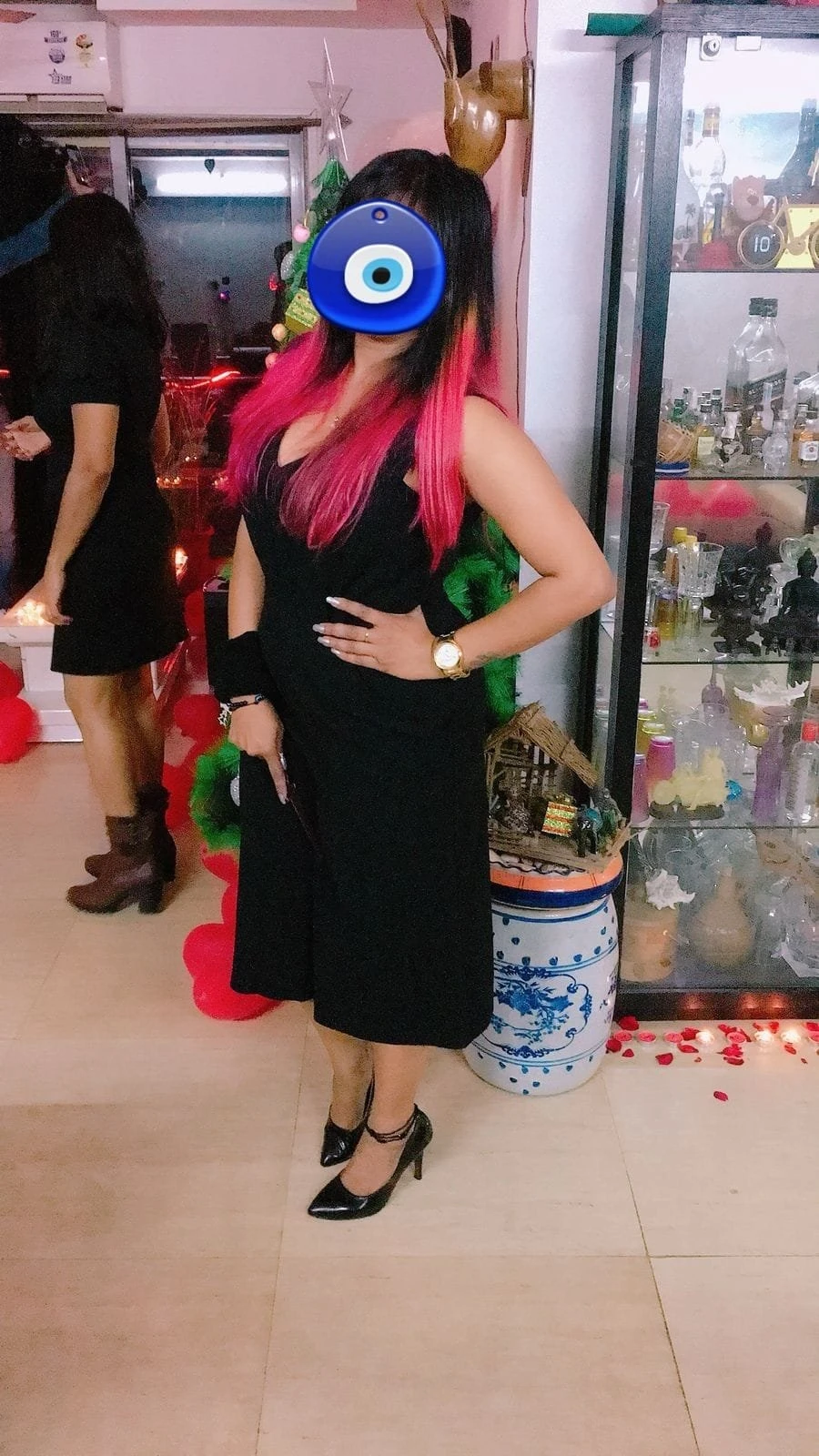 Sana – Indian escort in Mumbai — 5 / 9