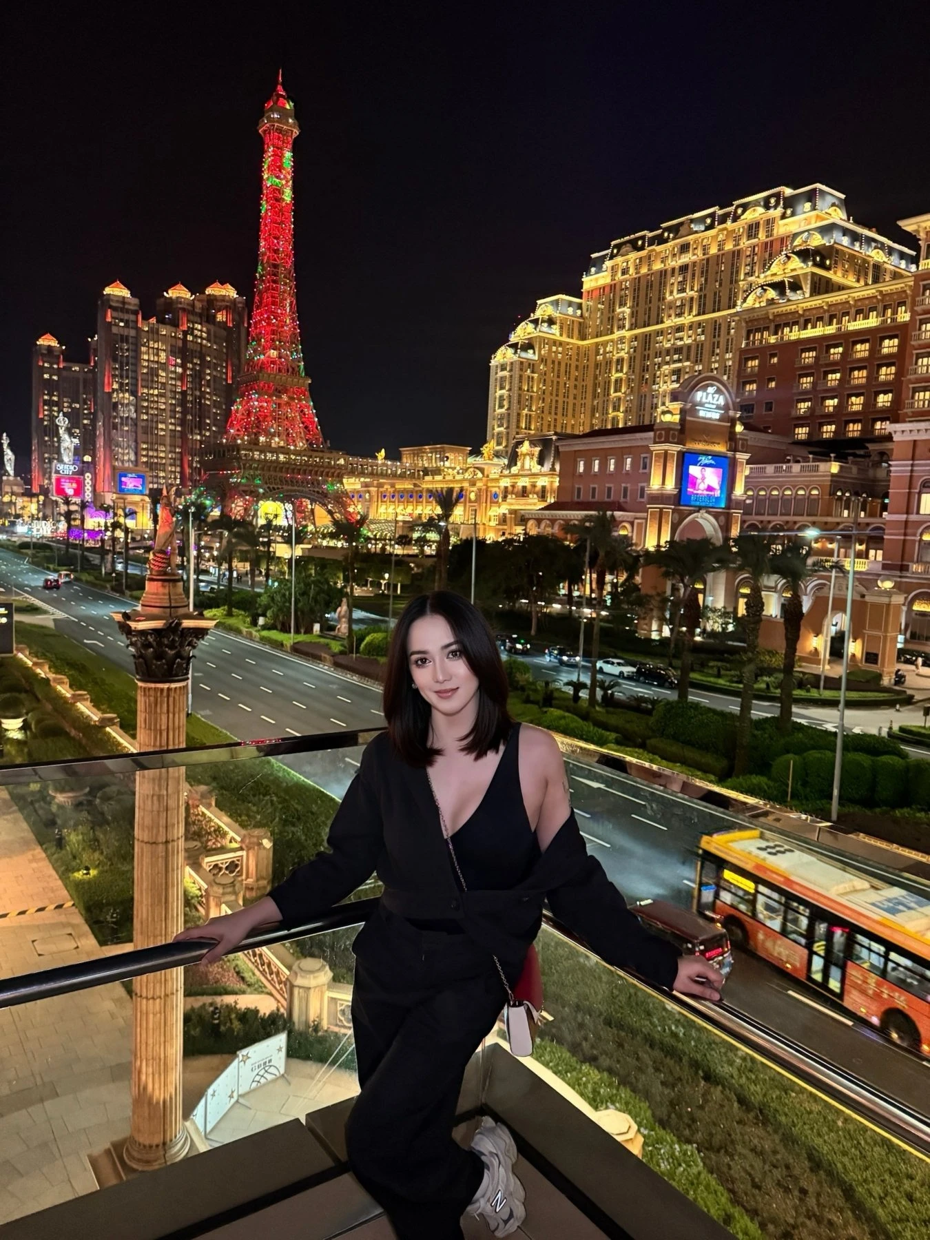 Best SERVICE IS BACK ! – American escort in Macao — 24 / 28