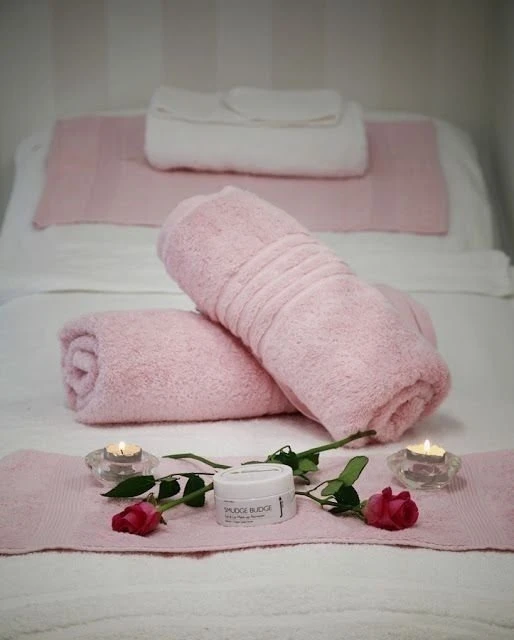 Paradiseon Spa Bangkok Style Service – Indian escort in Hyderabad — 10 / 14