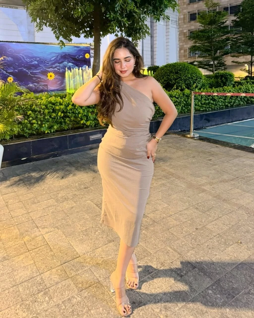 Minakshi – Indian escort in Gurgaon — 2 / 4