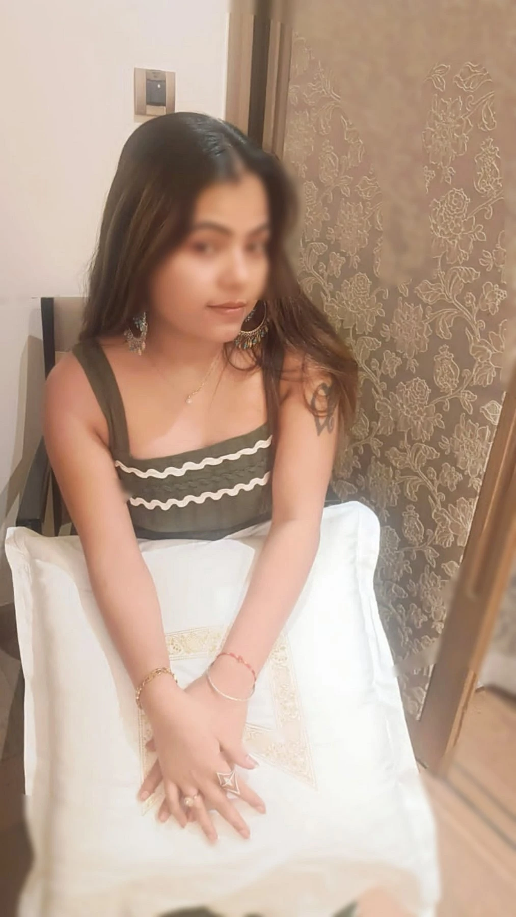 Soniya Cam – Nepalese escort in Kathmandu — 9 / 13