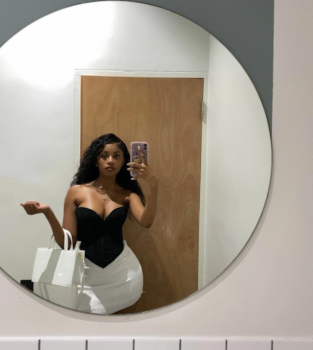 Alicia – South African escort in Beirut — 3 / 5