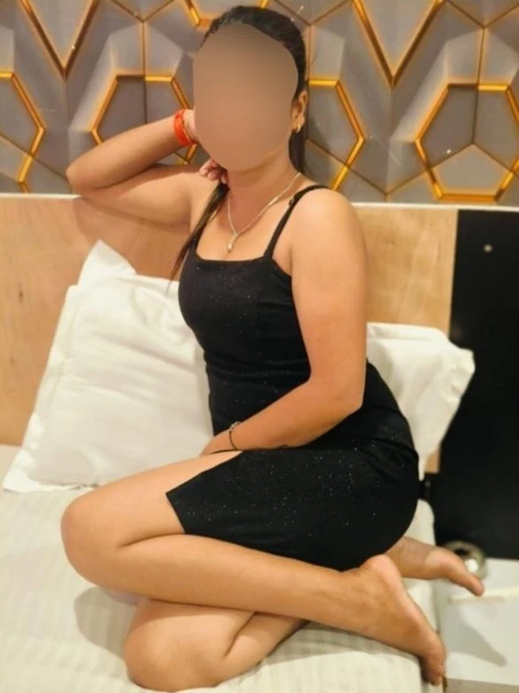 Indipendent – Indian escort in Hyderabad — 3 / 4