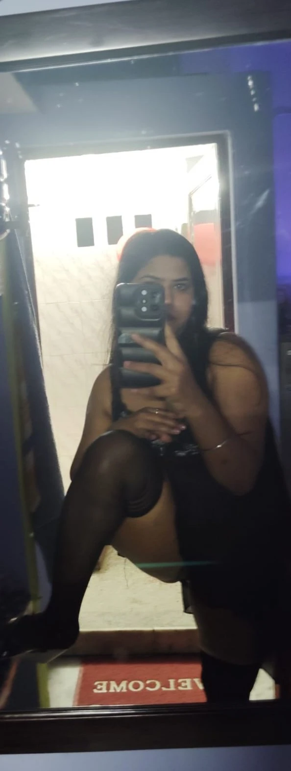 Nk Luxury Escorts (Real meet, cam show) – Indian escort agency in New Delhi — 2 / 4