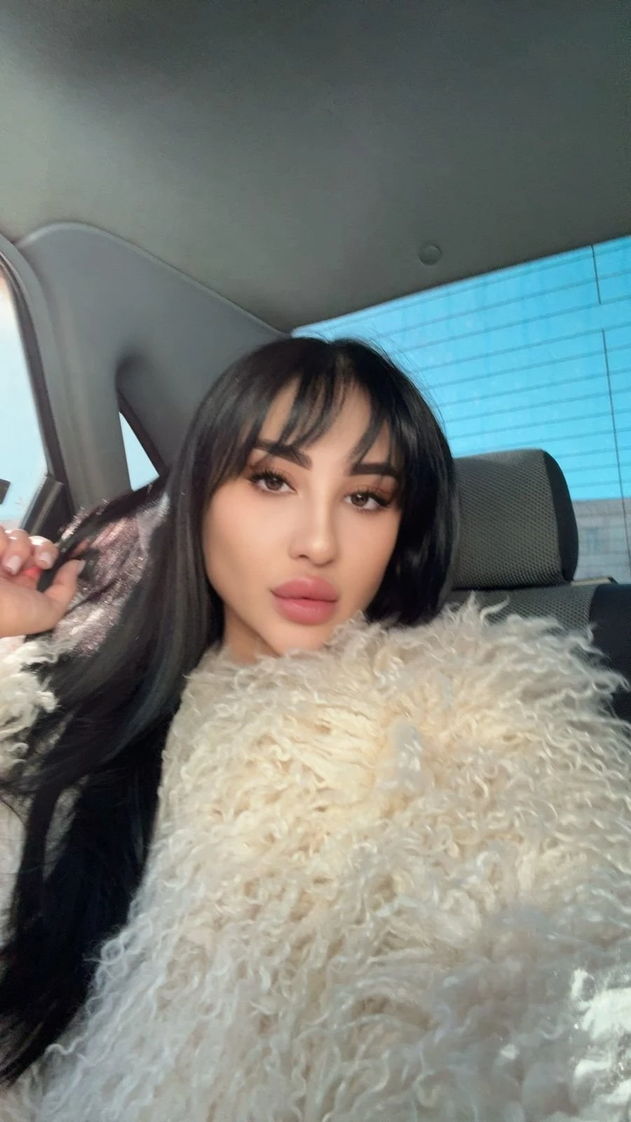 Premium Russian Genuine Model – Russian escort in Pune — 3 / 5