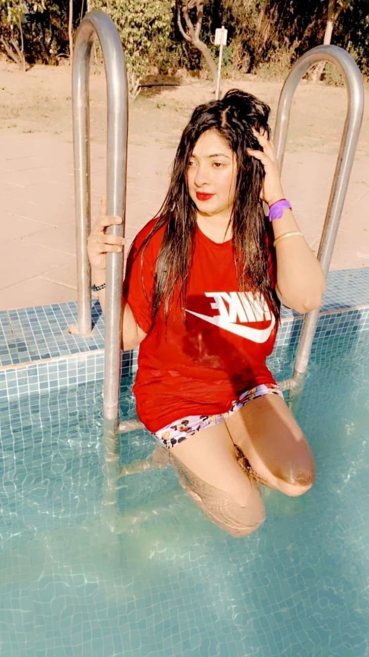 Any independence girl – escort in New Delhi — 8 / 14