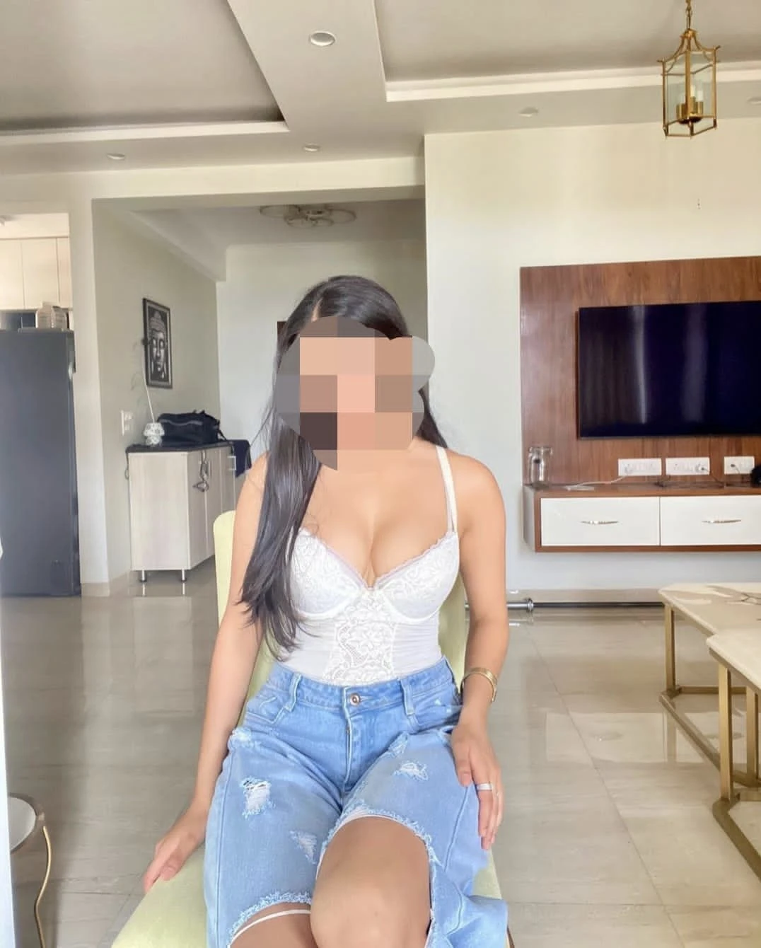 Radhika Independent Girl Real Meet Only – Indian escort in Mumbai — 3 / 4