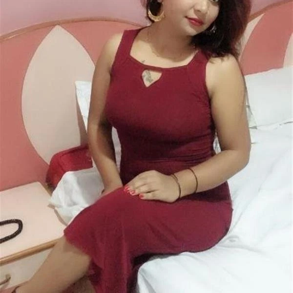 I AM POOJA INDIPENDENT GIRLS – Indian masseuse in Mumbai — 2 / 3