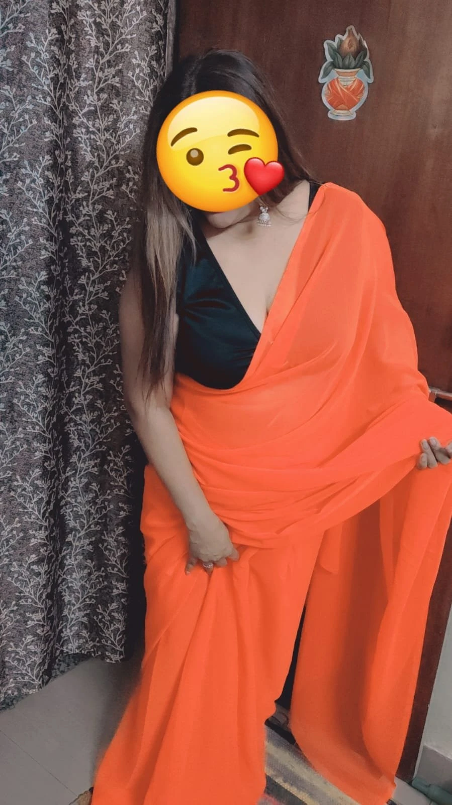 Independent bhabhi cam show – Indian adult performer in New Delhi — 22 / 30