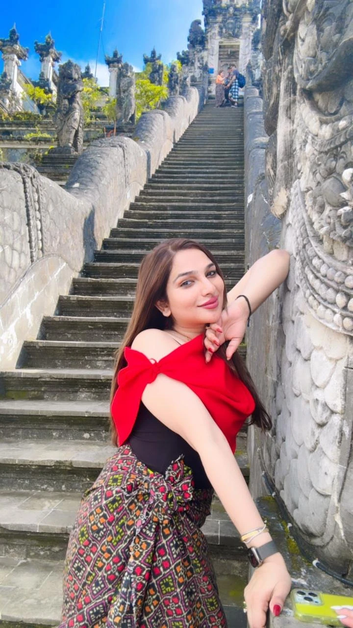Miss Sneha – Indian escort in Pune — 5 / 31