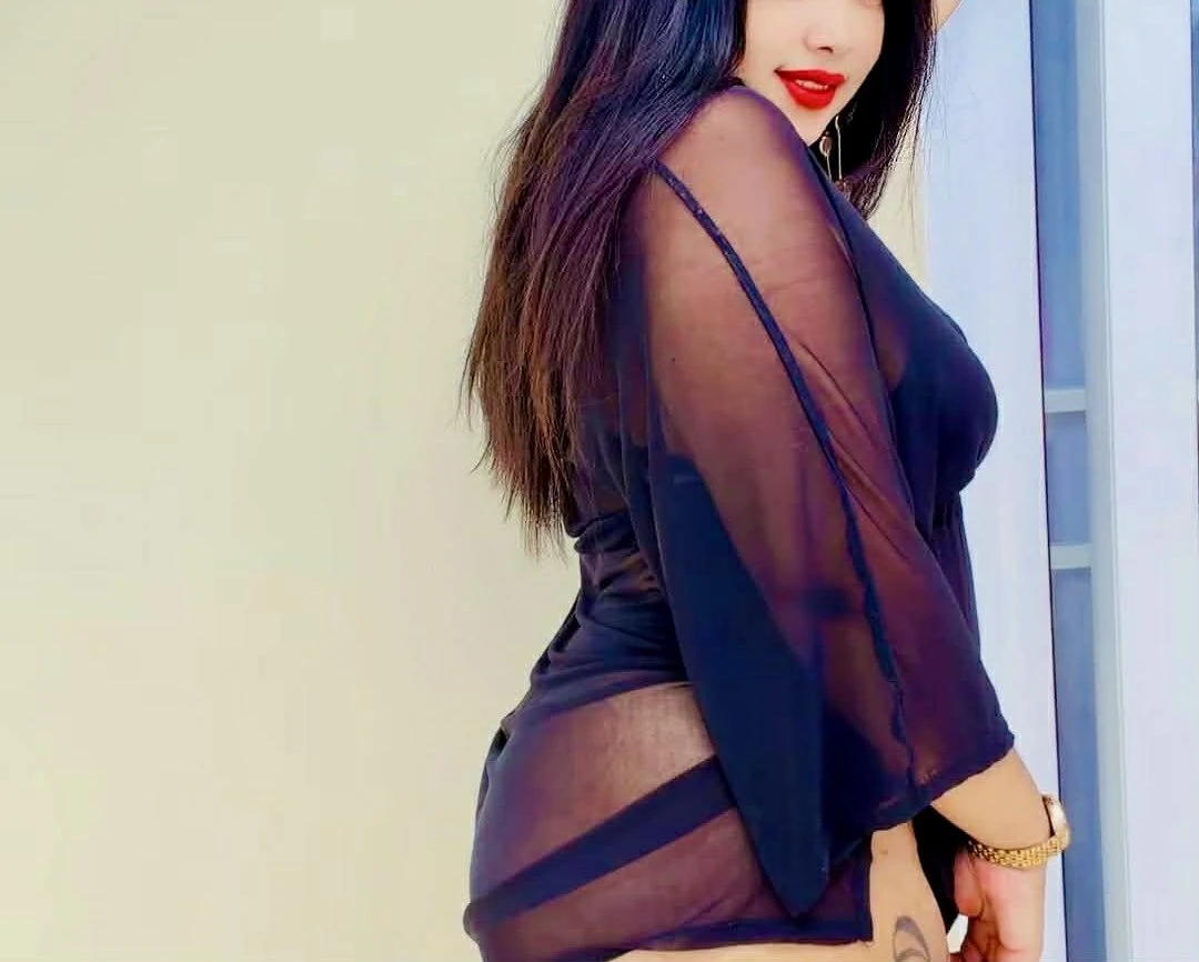 Lannah – Algerian escort in Mauritius — 2 / 4