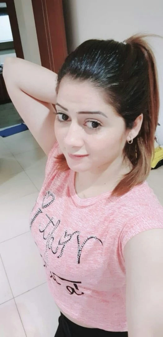 Iram Butt – Pakistani escort in Karāchi — 4 / 10