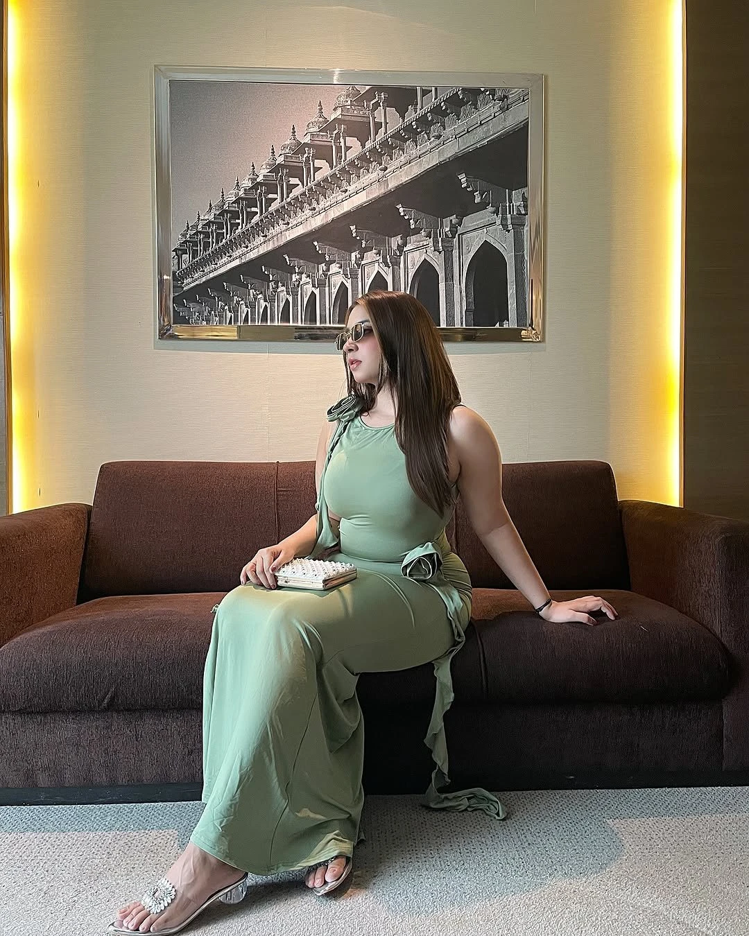 Tanvi – Indian escort in Kolkata — 5 / 6