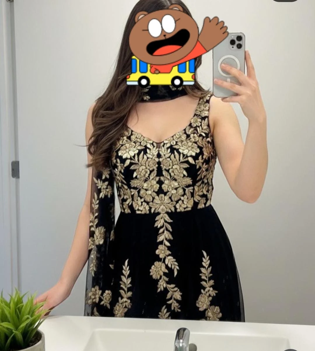 SONIYA INCALL OUTCALL DIRECT MEET – Indian escort in Hyderabad — 5 / 9