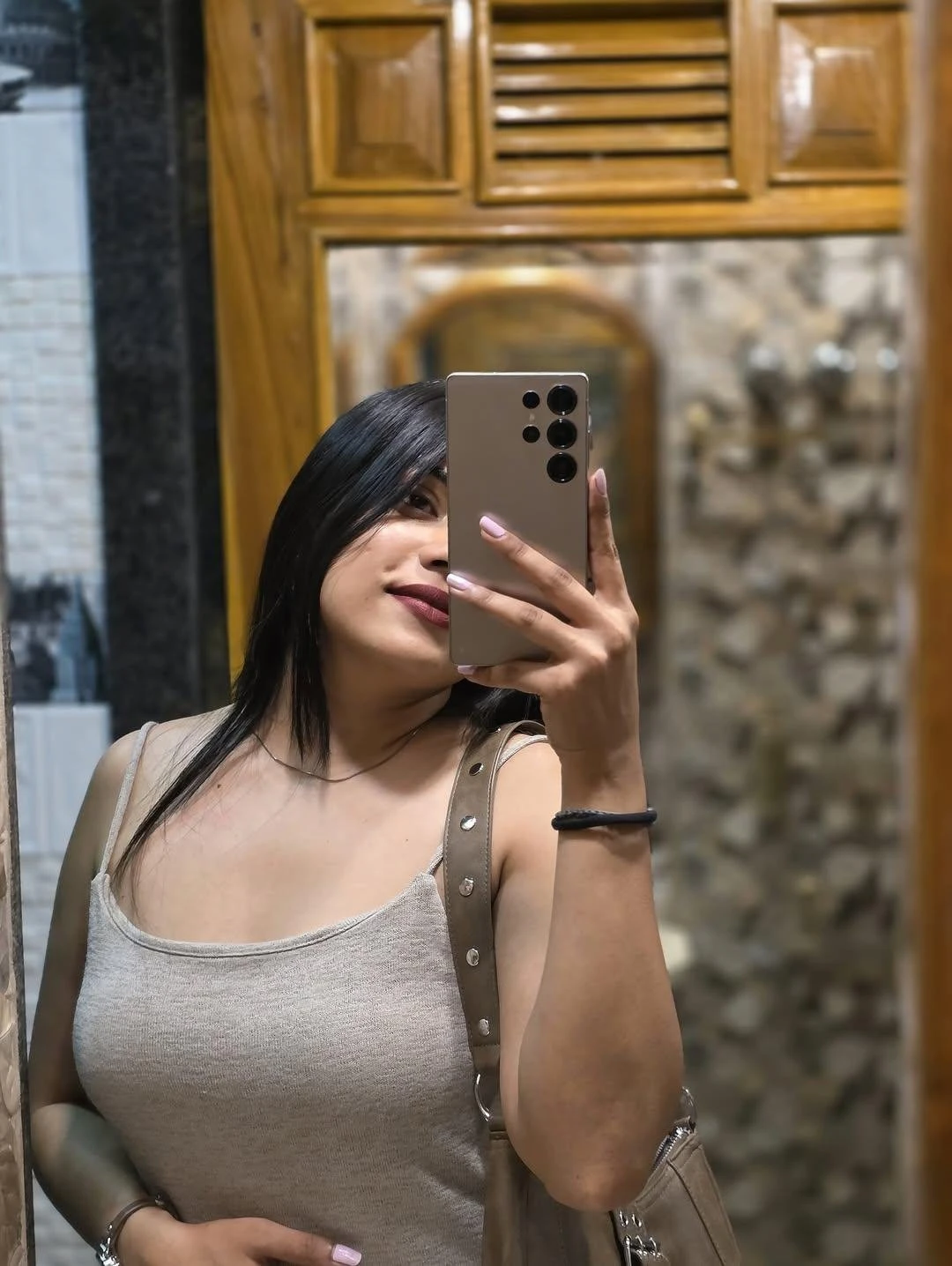 ꧁NO ADVANCE -Direct Pay To Girl In Room꧂ – Indian escort in Noida — 2 / 4