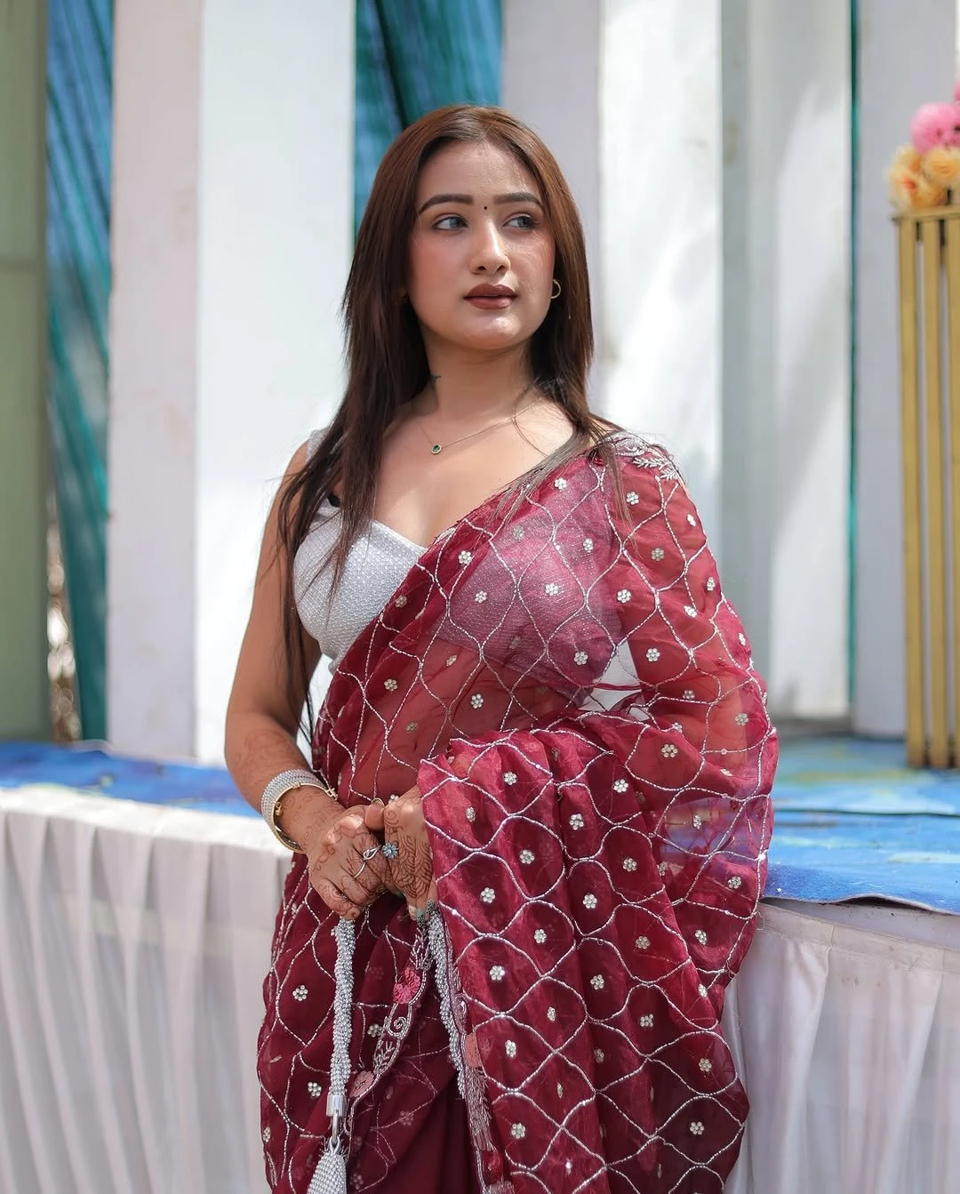 Rashmika – Indian escort in Mumbai — 1 / 4