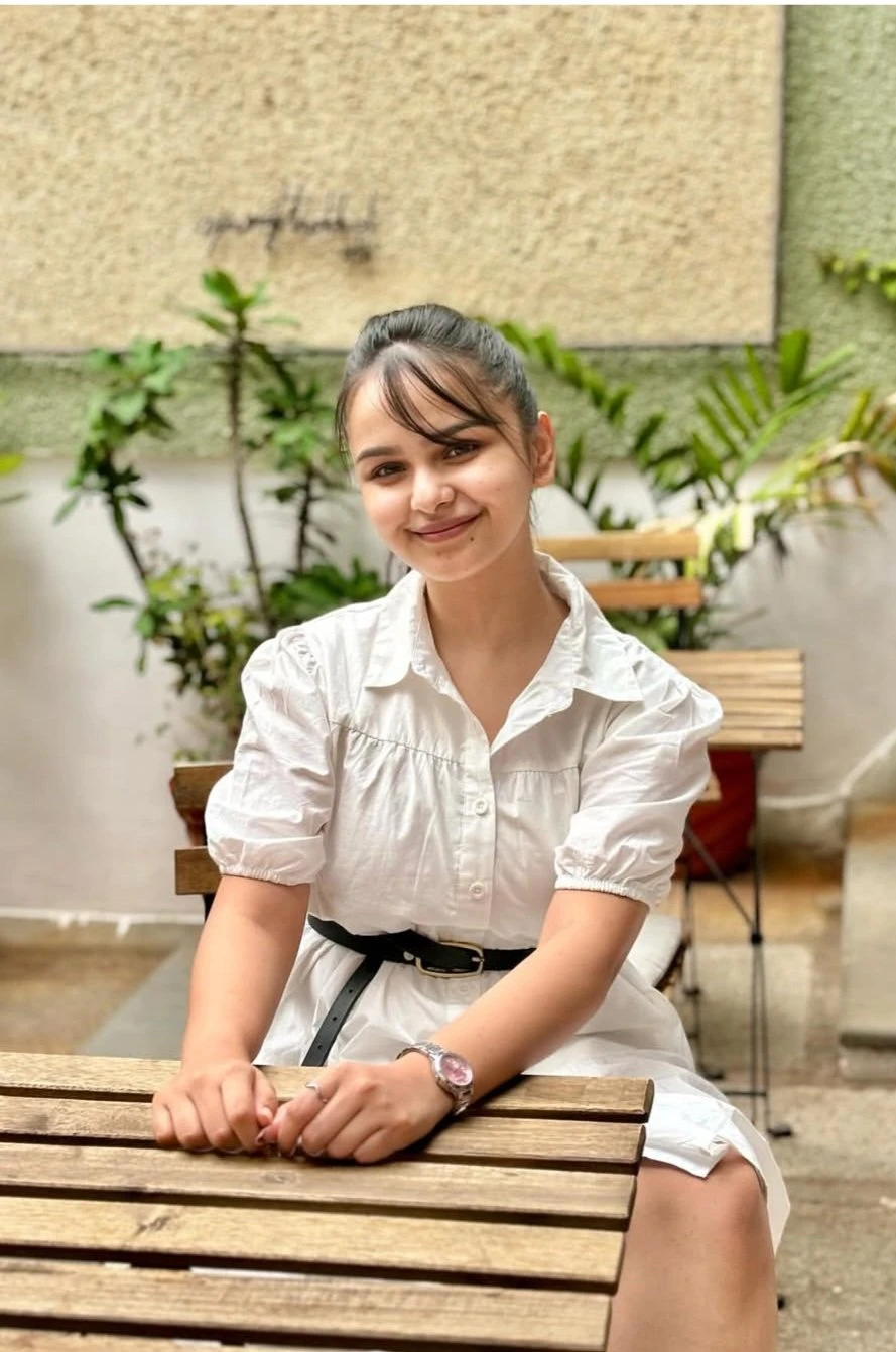 Diya – Indian escort in Kolkata — 1 / 8