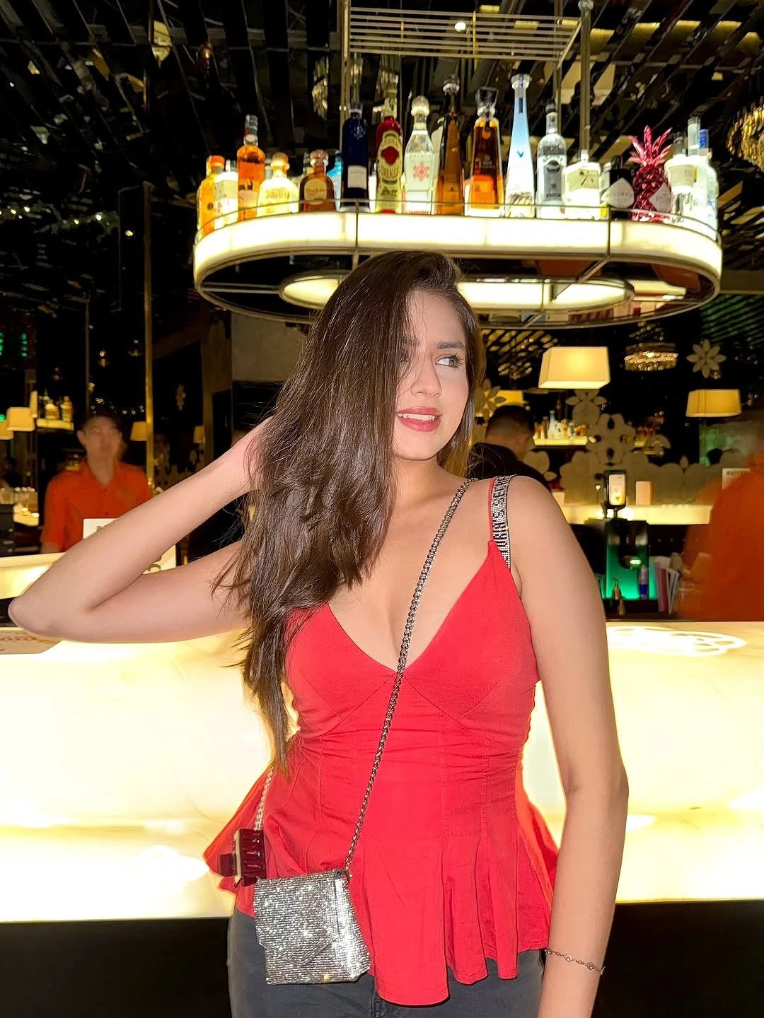Sejal – Indian escort in Mumbai — 3 / 4