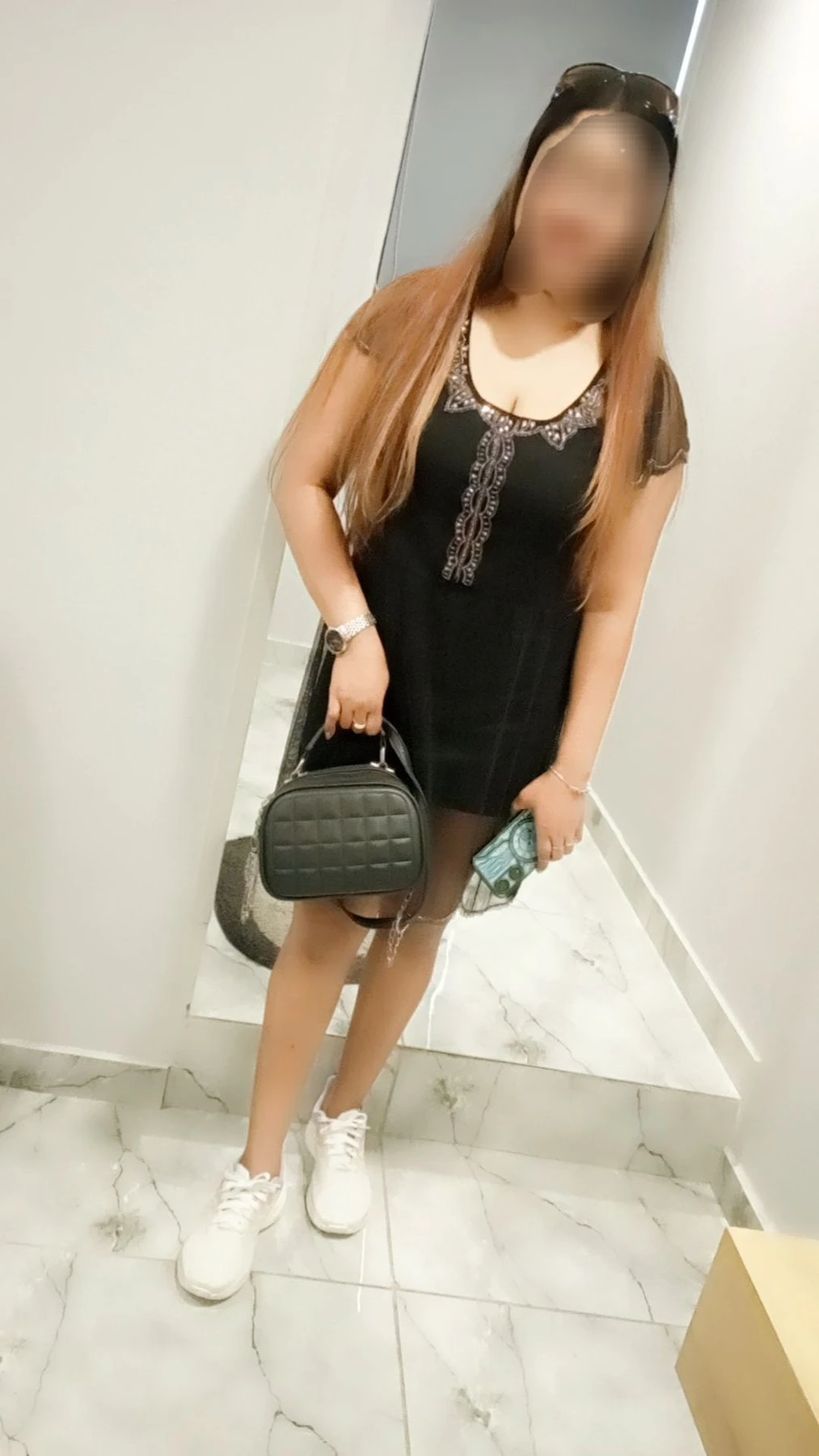 Neha🥀Cam & real meet 🥀 – Indian escort in Mumbai — 3 / 5