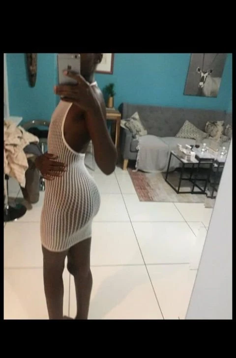 Ivy – Namibian escort in Windhoek — 6 / 10