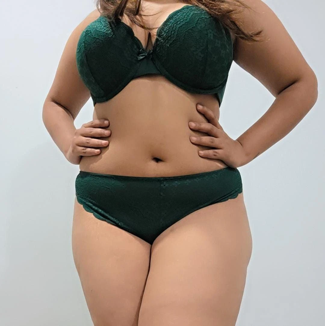 Vanshika 24 Independent, Elegant 🥰 – Indian escort in New Delhi — 1 / 23