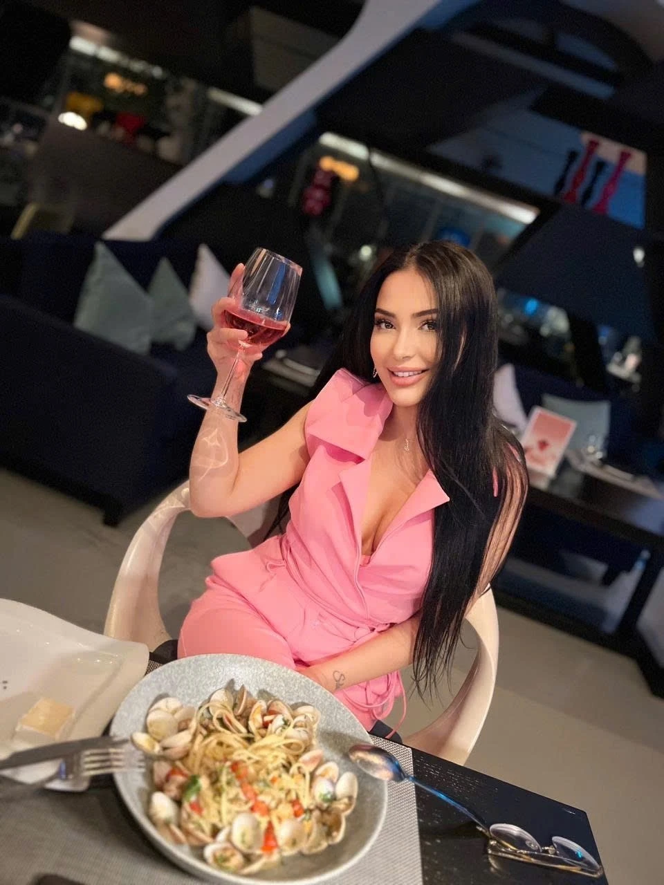 Seren – Russian escort in Ho Chi Minh City — 6 / 7