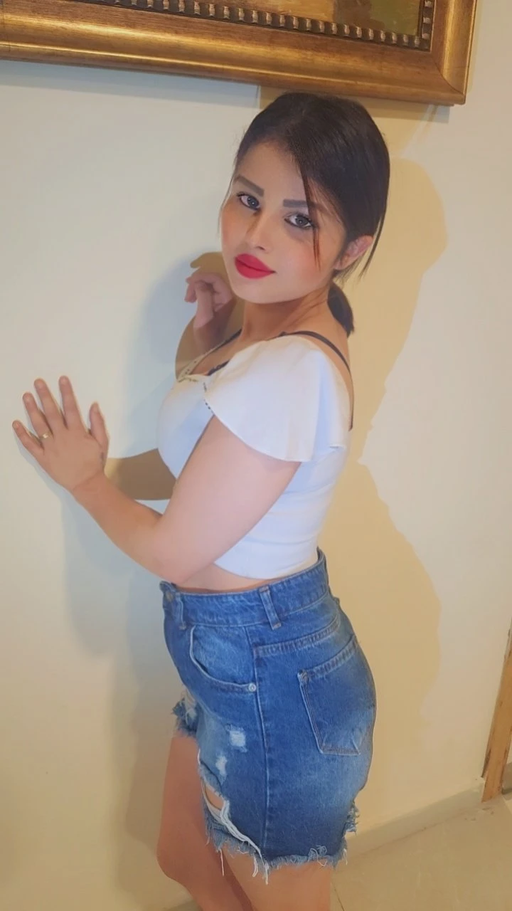 Aya – Lebanese escort in Beirut — 6 / 9