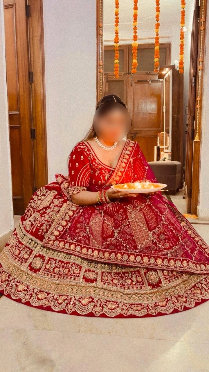 Soniya – Indian escort in Visakhapatnam — 2 / 9