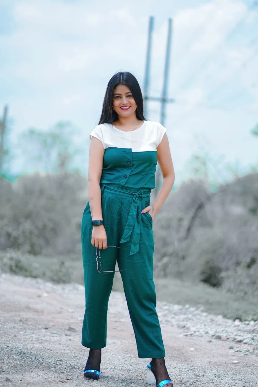 Anamika – Indian escort in Hyderabad — 3 / 6