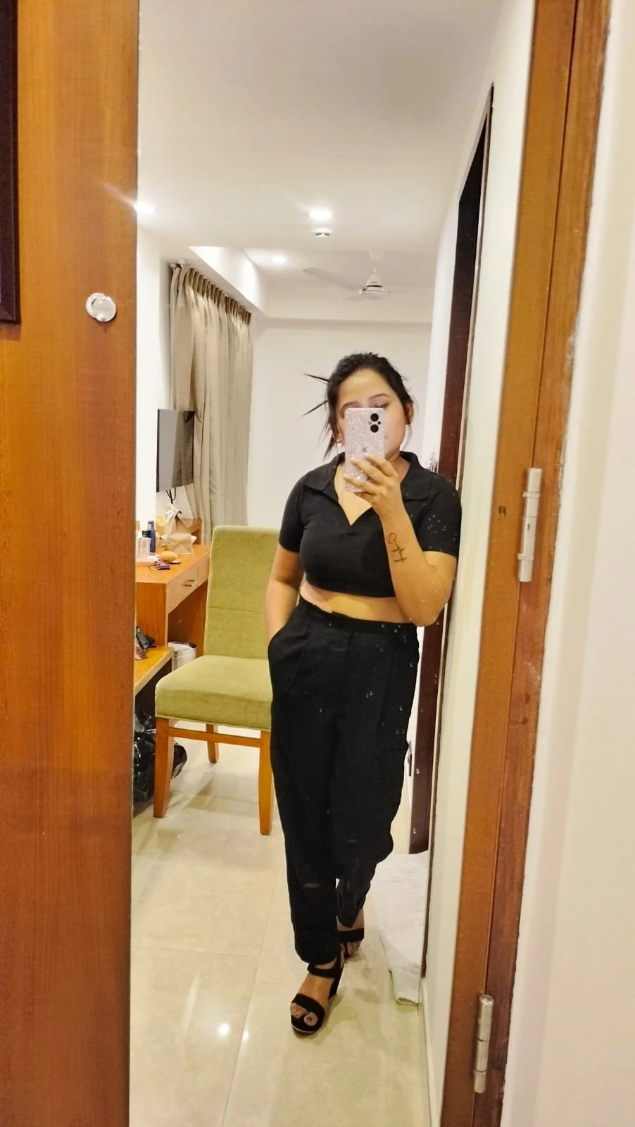 Kavita Nayak – Indian escort in Kochi — 3 / 5