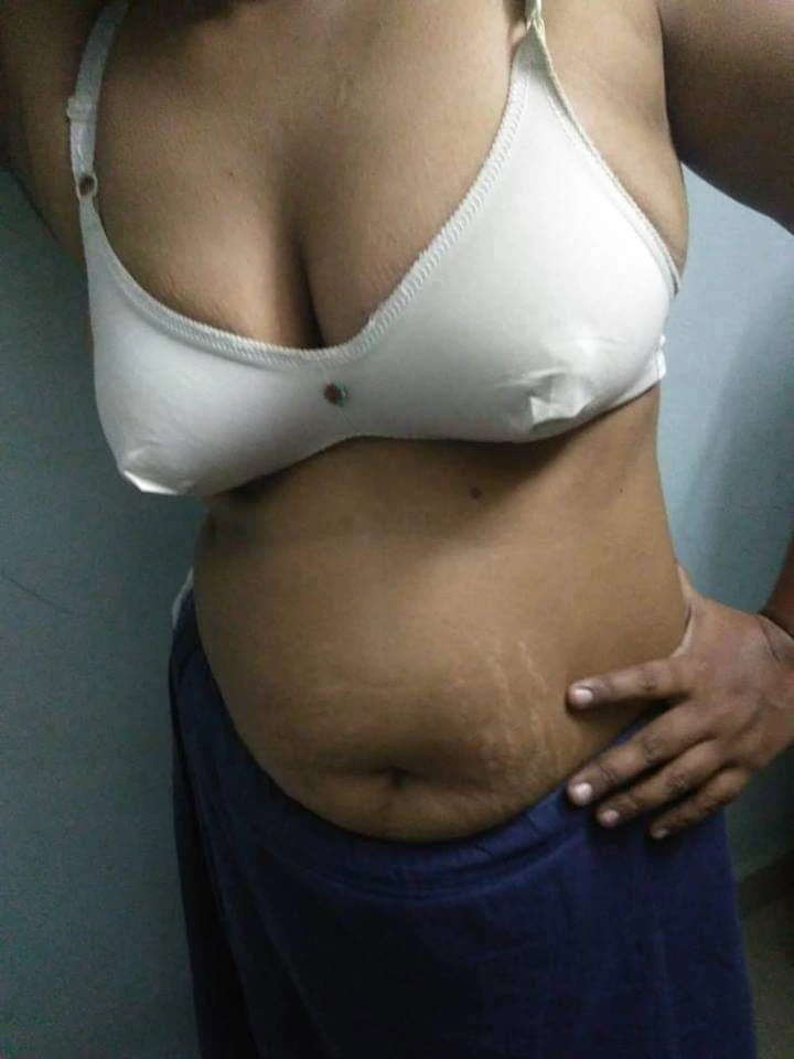 Sensual Body to Body Massage in Ulwe – Indian escort in Navi Mumbai — 2 / 3