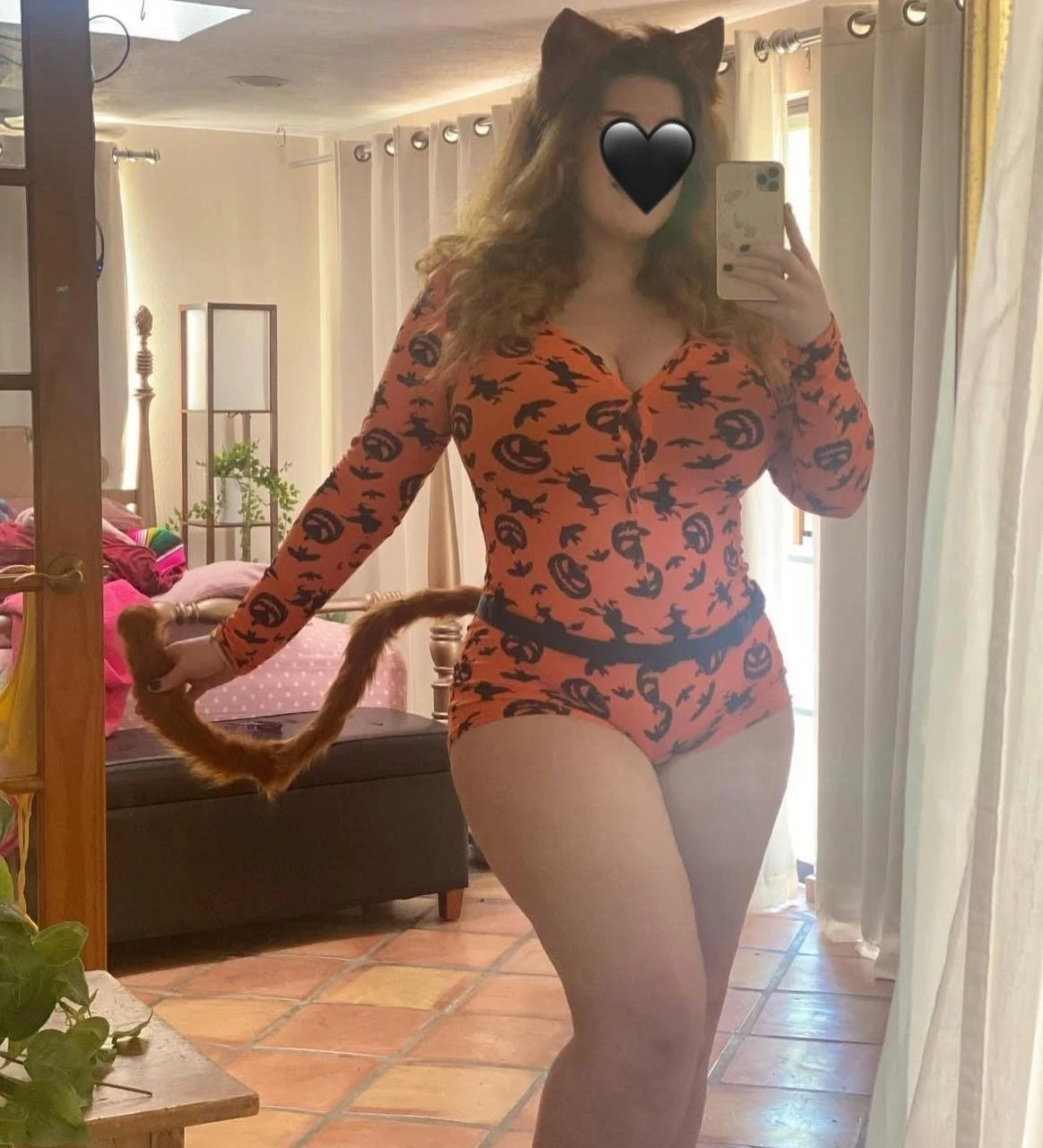 PERSIAN BEAUTY SHIRIN SHEHERZAD – Iranian escort in Mumbai — 3 / 8