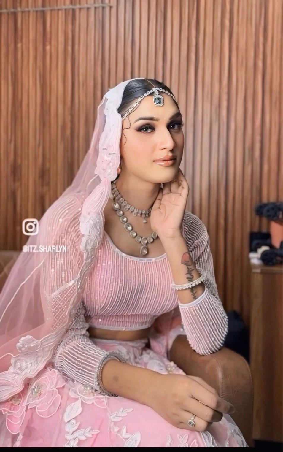 Sharlyn – Indian escort in New Delhi — 8 / 15