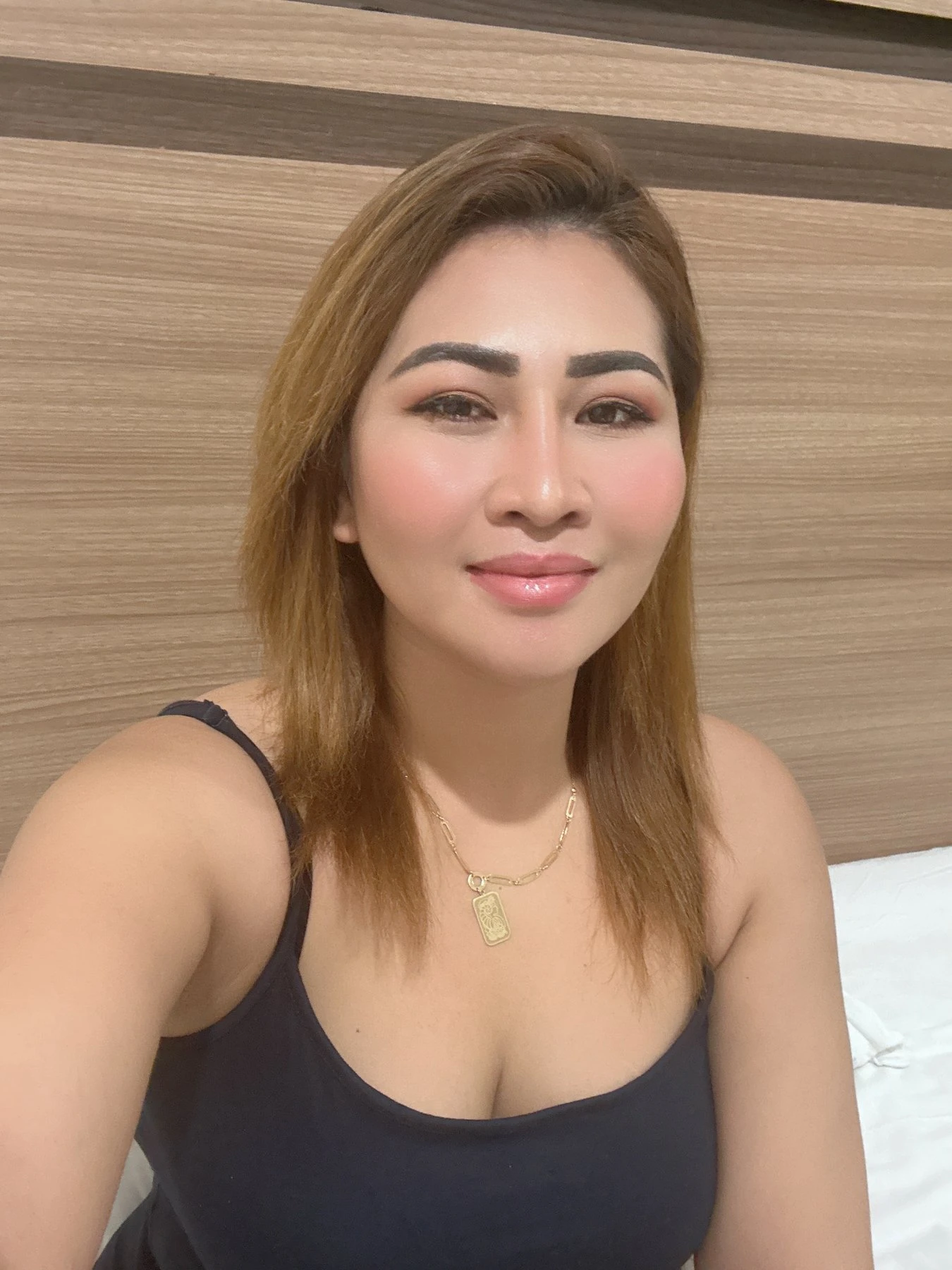 Foreign escort leaving soon – Japanese escort in Hyderabad — 15 / 25
