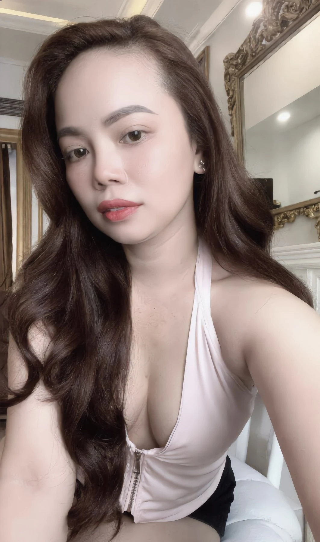 Calista – South Korean escort in Mumbai — 2 / 7