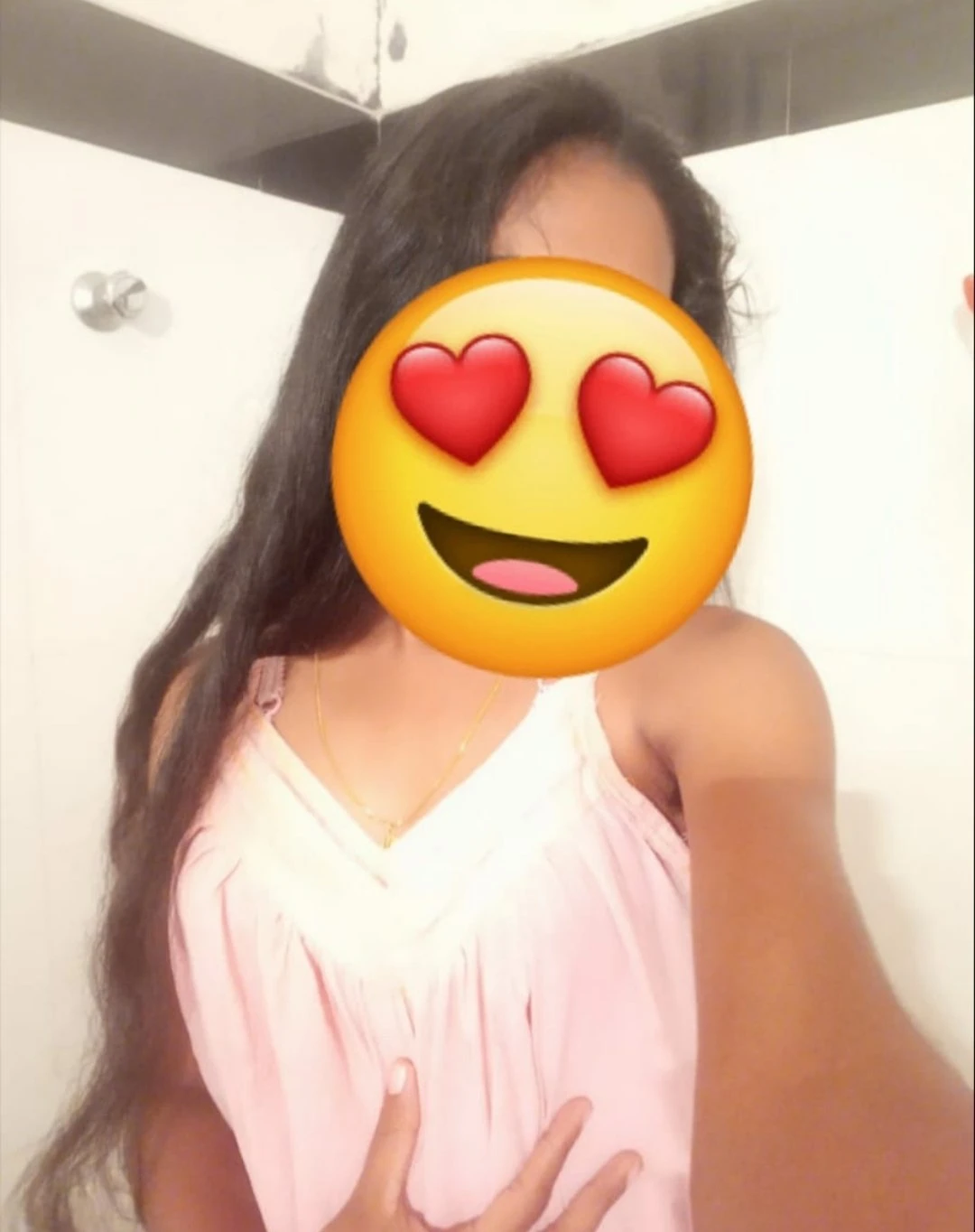 Chalani Petite – Sri Lankan escort in Colombo, Escort, Colombo