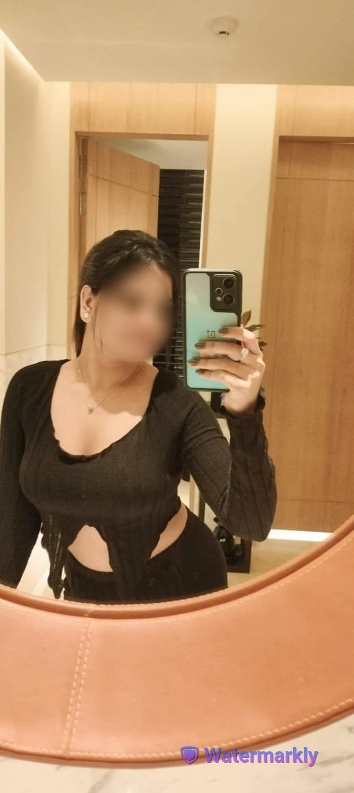 Priyanshi Your Sexy Companion – Indian escort in Mumbai, Escort, Mumbai