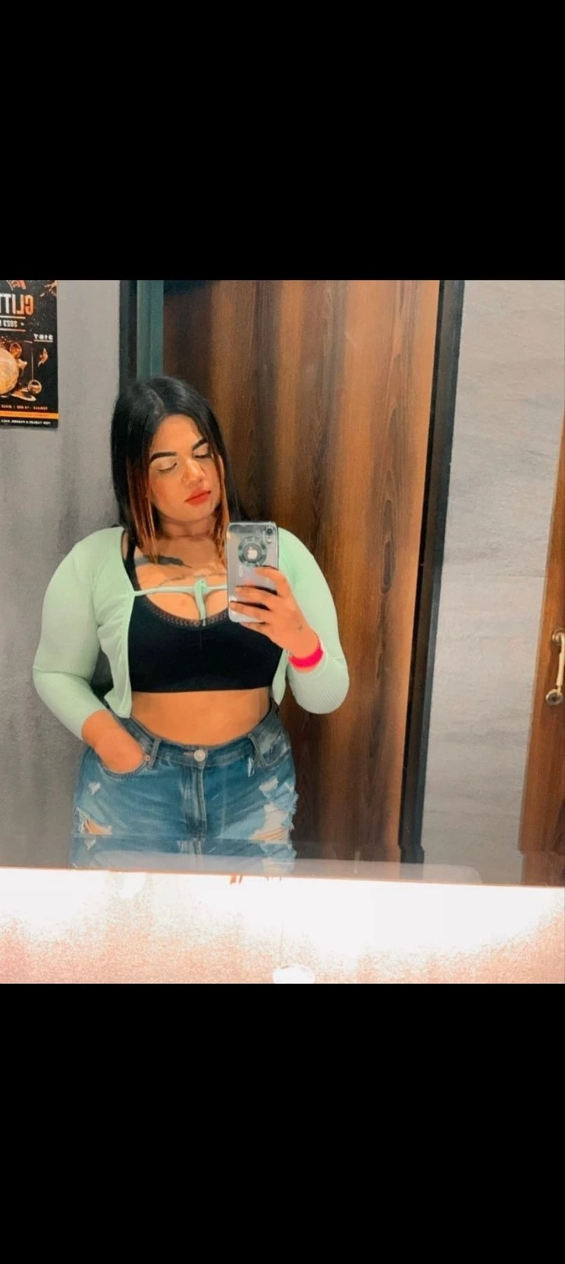 Redflix – Russian escort agency in Mumbai — 1 / 3