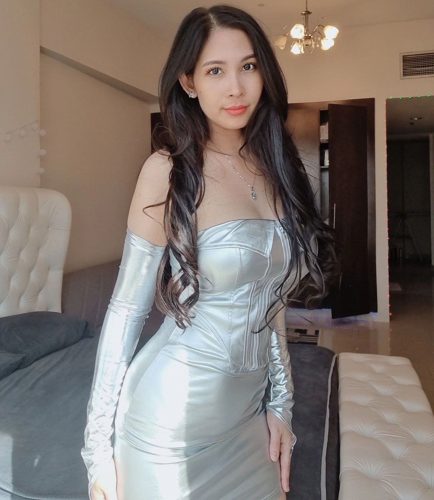 Massage – Vietnamese escort in Ho Chi Minh City — 2 / 3
