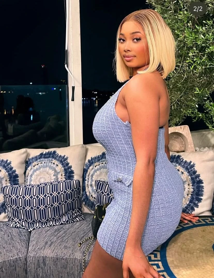 Mira – Kenyan escort in Noida — 8 / 11