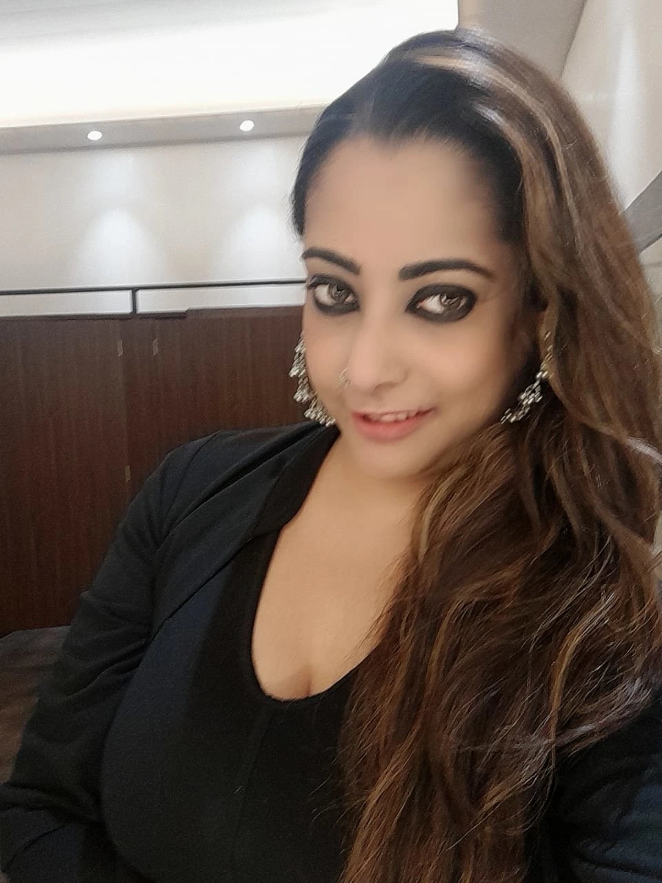 Sweeta Sharma in Mumbai – Indian escort in Mumbai, Escort, Mumbai