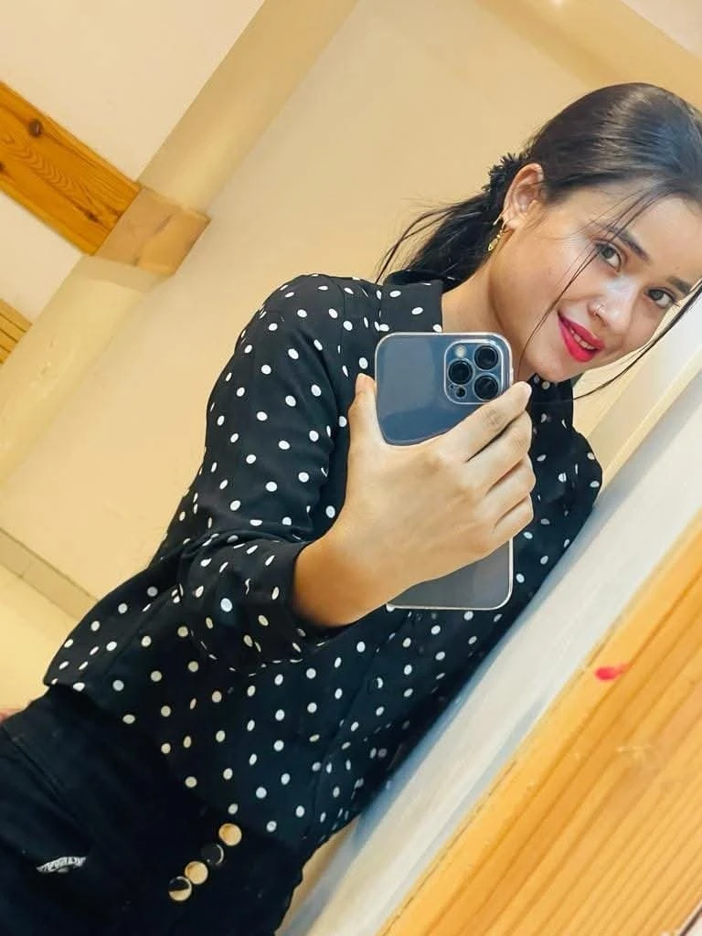Taniya 100√ Independent & Genuine No Adv – Indian escort in Pune — 2 / 5