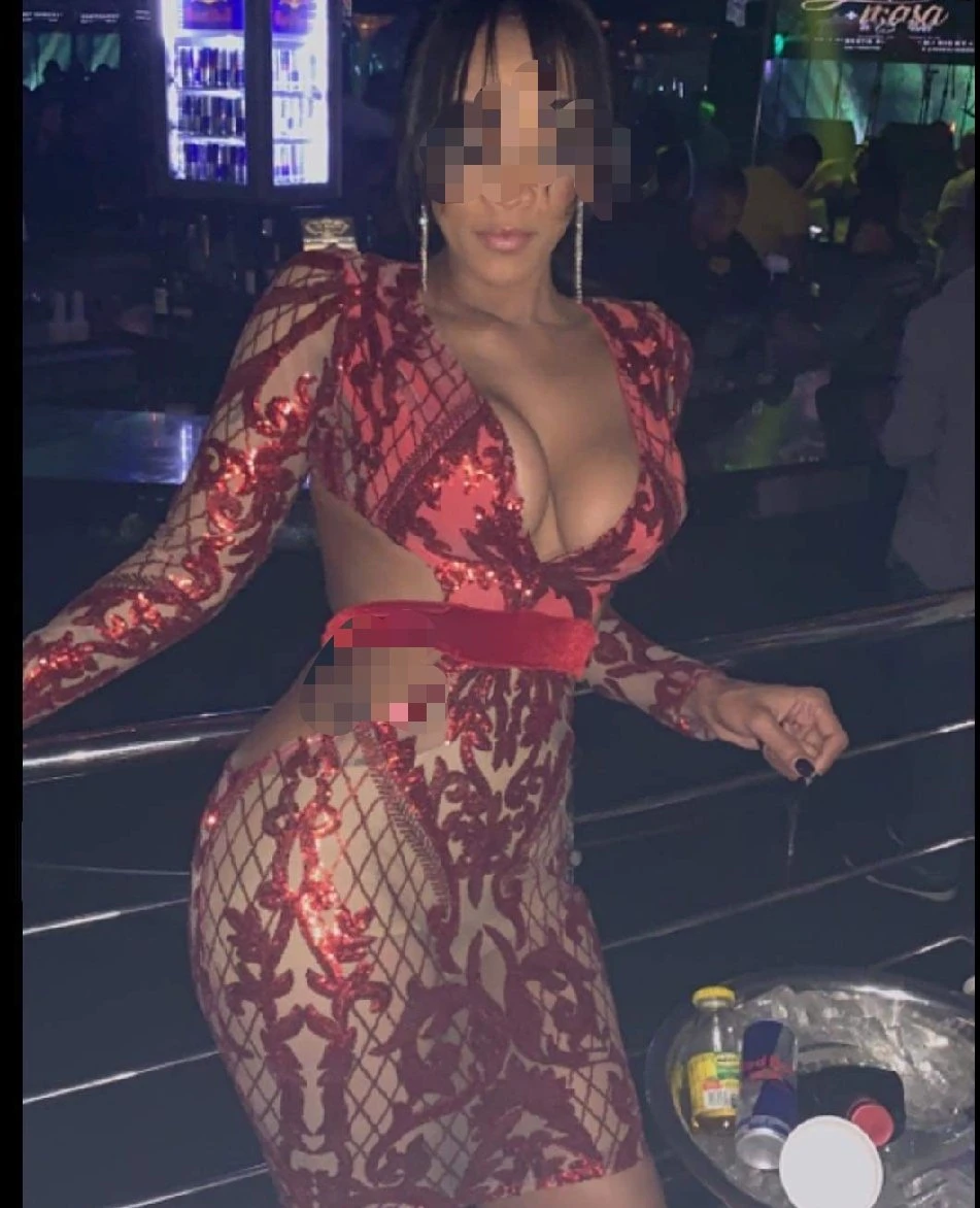 Adriana – Dominican masseuse in Malta — 6 / 8