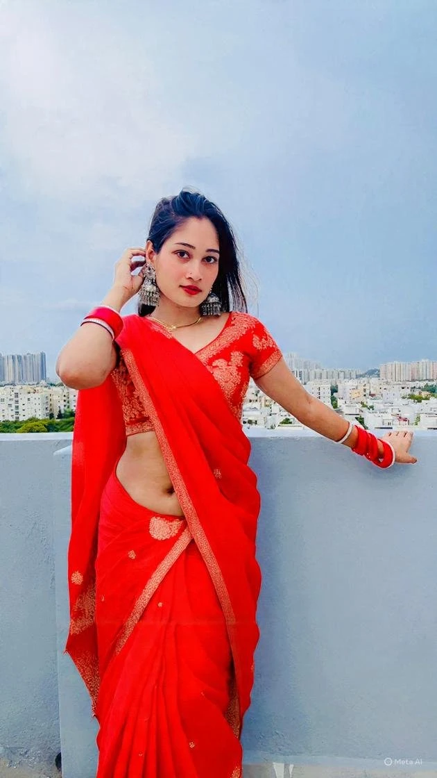 Anisha Khan – Indian escort in Hyderabad — 6 / 17