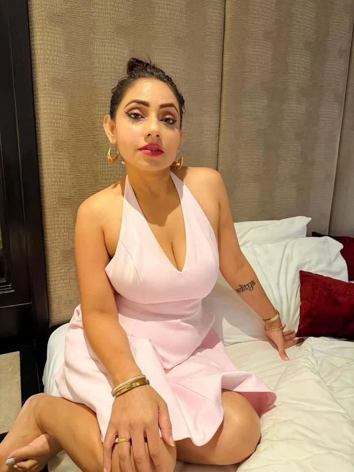Sofia Incall Outcall Both Available – Indian escort in Malta, Escort, Malta