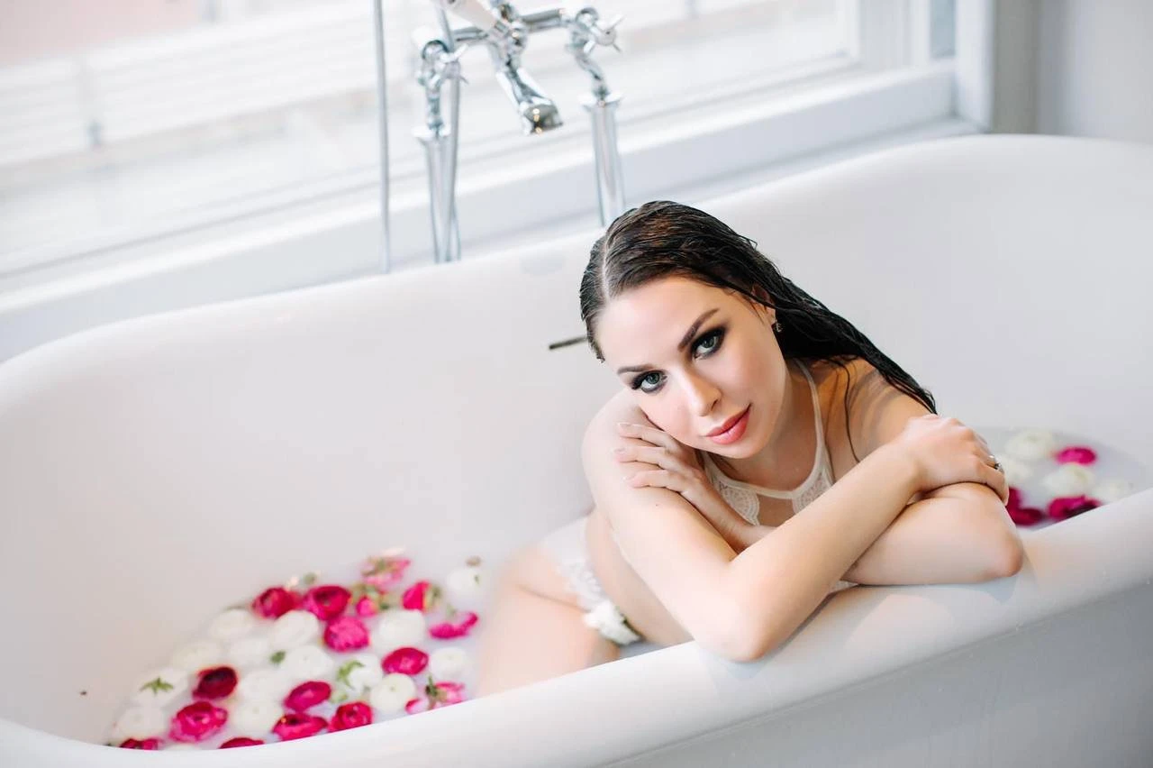 Julianna 🖤 – Ukrainian escort in Beirut — 15 / 21