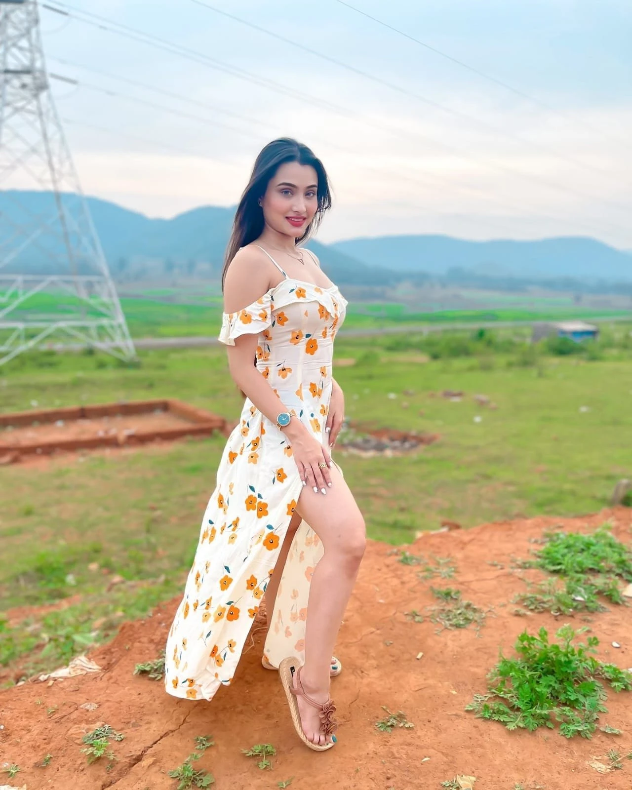 Real Independent Girl – Indian escort in Mumbai — 4 / 6